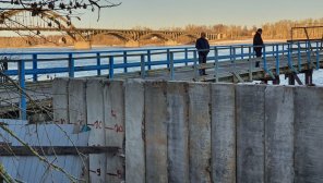 Берегоукрепление: как остановить разрушение береговой линии водоема?